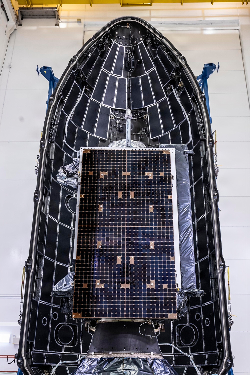 GPS III SV-10 encapsulated in the Falcon 9 fairing ahead of launch.